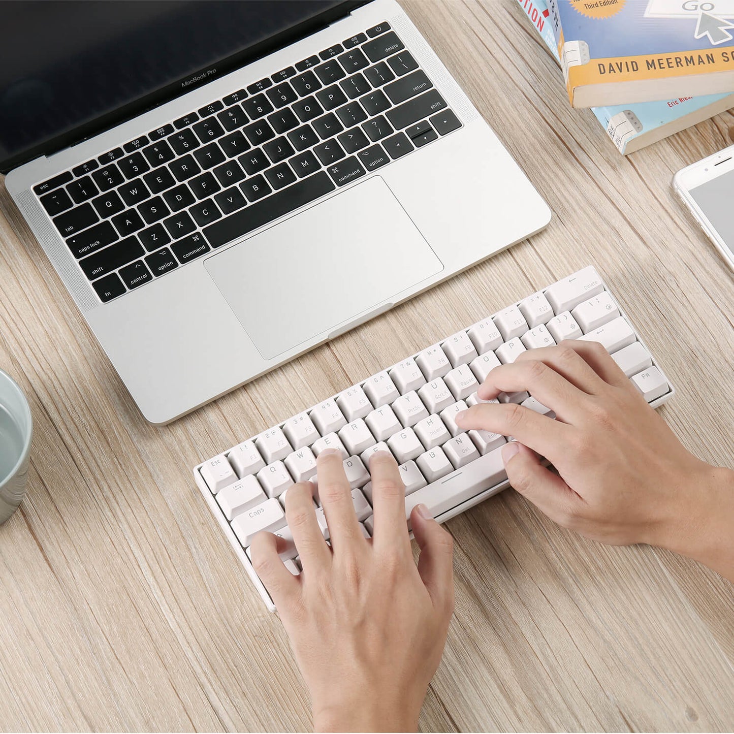 RK61 60% keyboard with Blue Backlit 61 pcs Keys