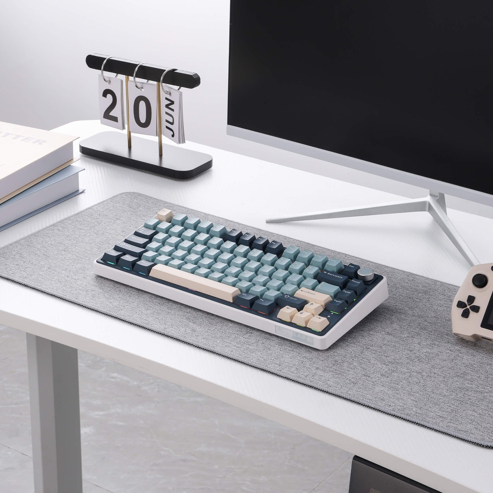 RK ROYAL KLUDGE R75 Wireless Mechanical Keyboard, 75% Percent Custom Gaming Keyboard Gasket Mount RGB Backlit with Knob & PBT Keycaps, BT5.1/2.4GHz/USB-C, QMK/VIA, Hot Swappable Cream Switch, blue